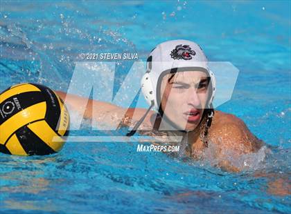 Thumbnail 3 in Helix vs. Mar Vista (CIF SDS D1 Quarterfinal) photogallery.