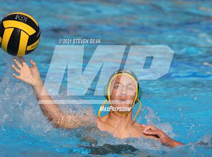 Thumbnail 1 in Helix vs. Mar Vista (CIF SDS D1 Quarterfinal) photogallery.