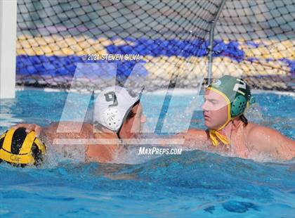 Thumbnail 1 in Helix vs. Mar Vista (CIF SDS D1 Quarterfinal) photogallery.