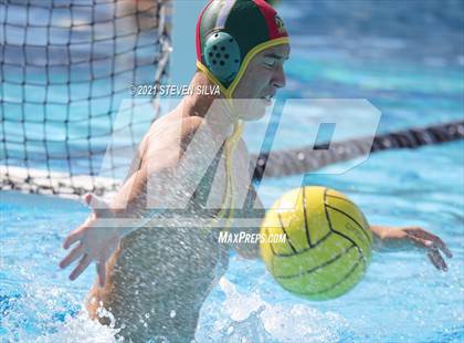 Thumbnail 2 in Helix vs. Mar Vista (CIF SDS D1 Quarterfinal) photogallery.