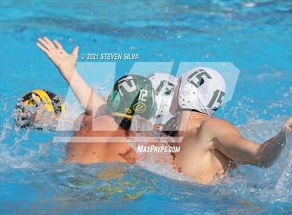 Thumbnail 2 in Helix vs. Mar Vista (CIF SDS D1 Quarterfinal) photogallery.