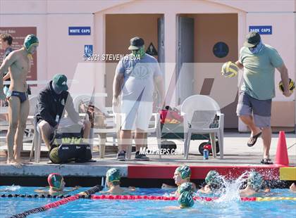 Thumbnail 1 in Helix vs. Mar Vista (CIF SDS D1 Quarterfinal) photogallery.