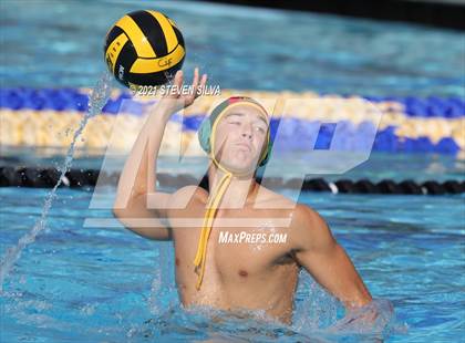Thumbnail 2 in Helix vs. Mar Vista (CIF SDS D1 Quarterfinal) photogallery.