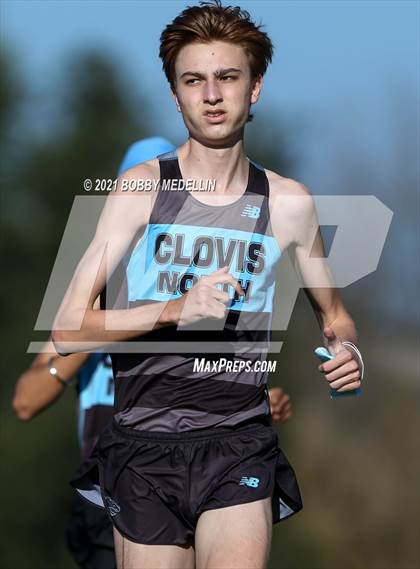 Thumbnail 3 in Buchanan vs Clovis North photogallery.