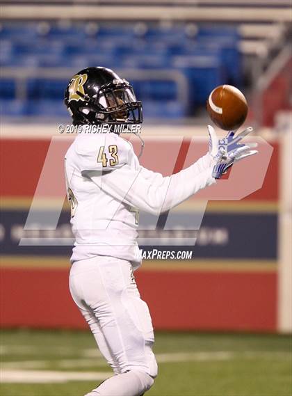 Thumbnail 3 in Shiloh Christian vs. Robinson (AAA 4A Final) photogallery.