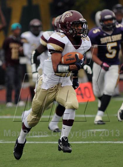 Thumbnail 2 in Petrides @ Bayside photogallery.