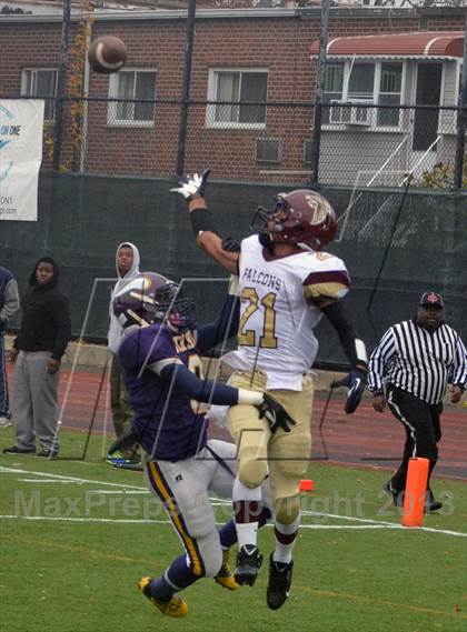 Thumbnail 2 in Petrides @ Bayside photogallery.