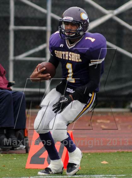 Thumbnail 3 in Petrides @ Bayside photogallery.