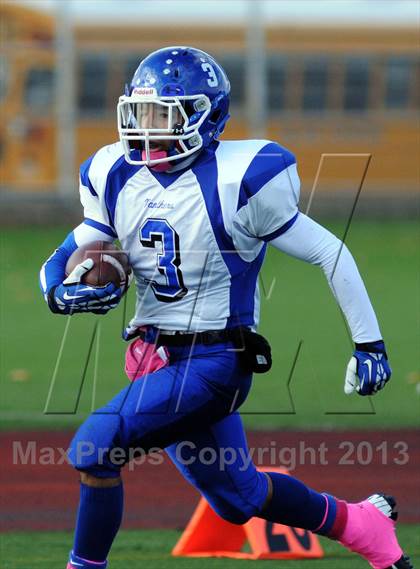 Thumbnail 1 in Petrides @ Bayside photogallery.