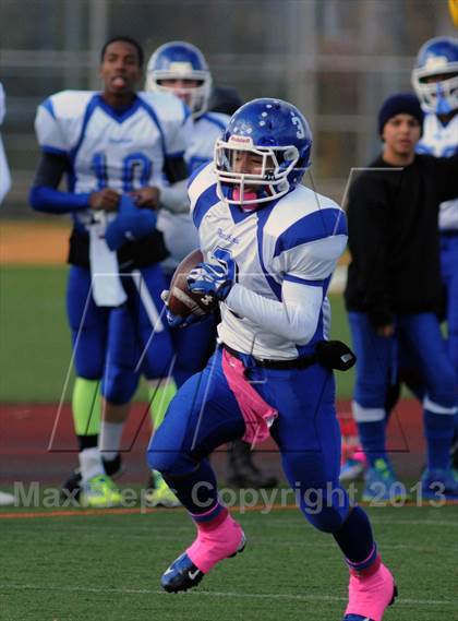 Thumbnail 1 in Petrides @ Bayside photogallery.
