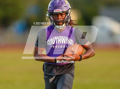 Thumbnail 2 in Melrose @ Southwind photogallery.