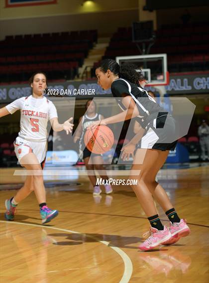 Thumbnail 1 in Tuckahoe vs Hamilton [Alexander] (NYSPHSAA Class C Section 1 Final) photogallery.