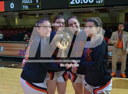 Thumbnail 2 in Tuckahoe vs Hamilton [Alexander] (NYSPHSAA Class C Section 1 Final) photogallery.