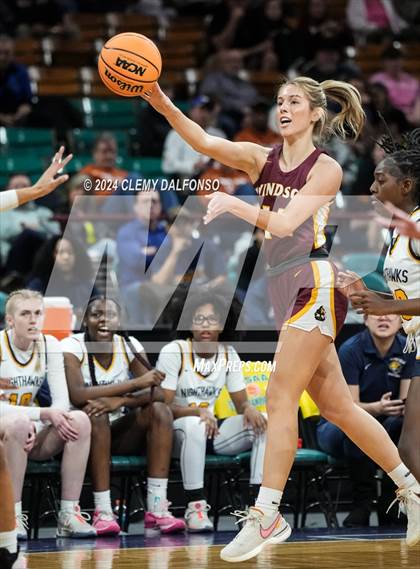 Thumbnail 3 in Windsor vs Northfield (CHSAA 5A Great 8) photogallery.