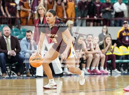 Thumbnail 1 in Windsor vs Northfield (CHSAA 5A Great 8) photogallery.