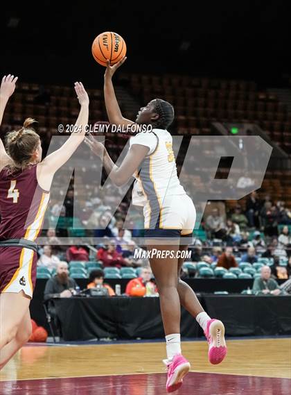 Thumbnail 3 in Windsor vs Northfield (CHSAA 5A Great 8) photogallery.