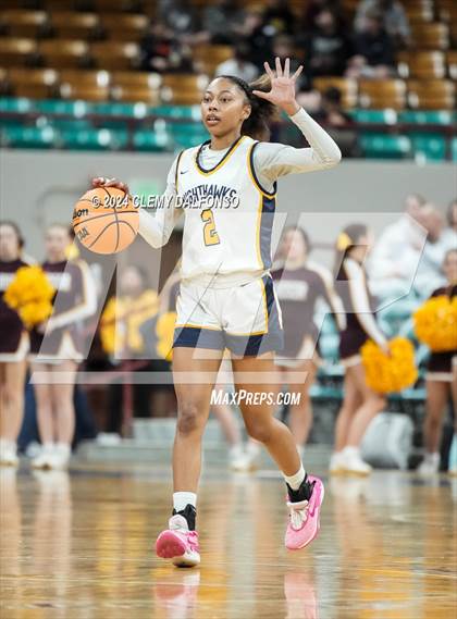 Thumbnail 2 in Windsor vs Northfield (CHSAA 5A Great 8) photogallery.