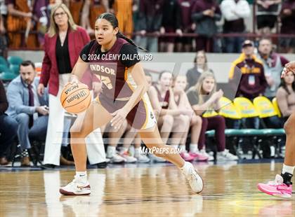 Thumbnail 3 in Windsor vs Northfield (CHSAA 5A Great 8) photogallery.
