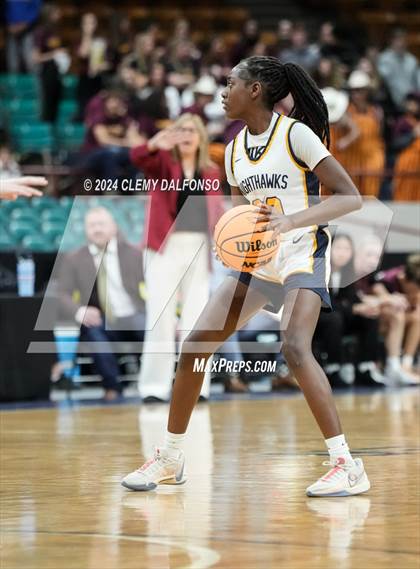Thumbnail 3 in Windsor vs Northfield (CHSAA 5A Great 8) photogallery.