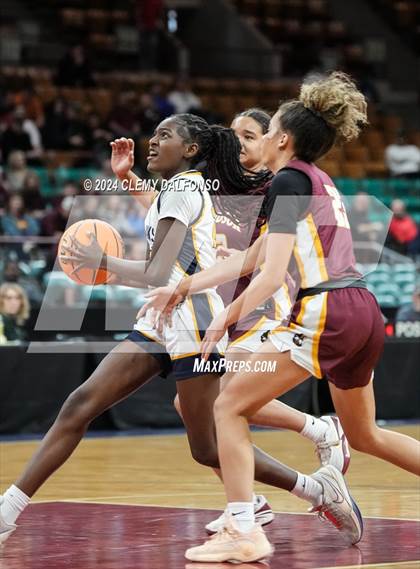 Thumbnail 2 in Windsor vs Northfield (CHSAA 5A Great 8) photogallery.