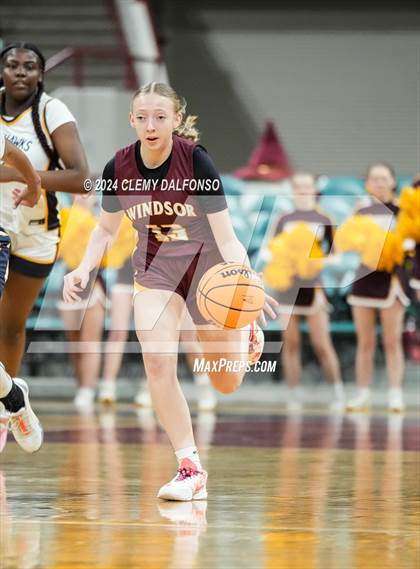Thumbnail 2 in Windsor vs Northfield (CHSAA 5A Great 8) photogallery.