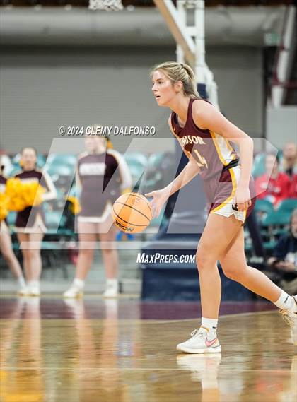 Thumbnail 2 in Windsor vs Northfield (CHSAA 5A Great 8) photogallery.