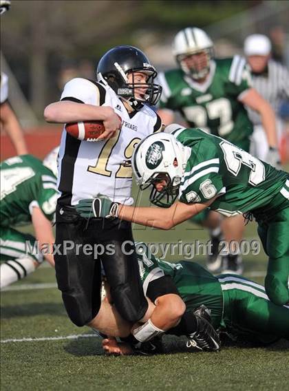Thumbnail 2 in St. Anthony's vs. Holy Trinity (CHSFL Class AAA Final) photogallery.