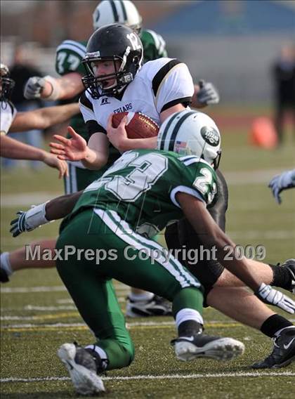 Thumbnail 2 in St. Anthony's vs. Holy Trinity (CHSFL Class AAA Final) photogallery.
