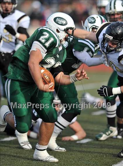 Thumbnail 1 in St. Anthony's vs. Holy Trinity (CHSFL Class AAA Final) photogallery.