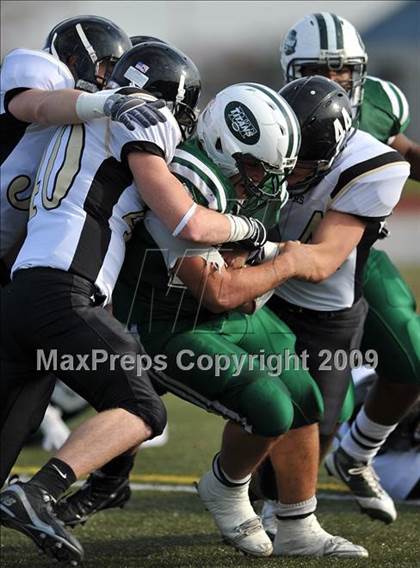 Thumbnail 3 in St. Anthony's vs. Holy Trinity (CHSFL Class AAA Final) photogallery.