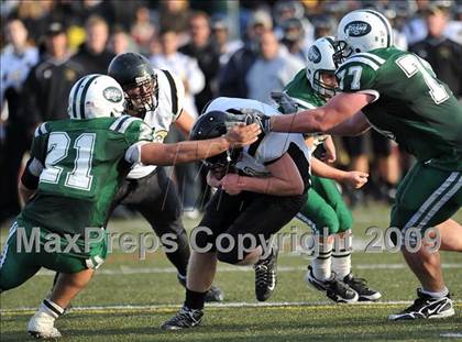 Thumbnail 1 in St. Anthony's vs. Holy Trinity (CHSFL Class AAA Final) photogallery.