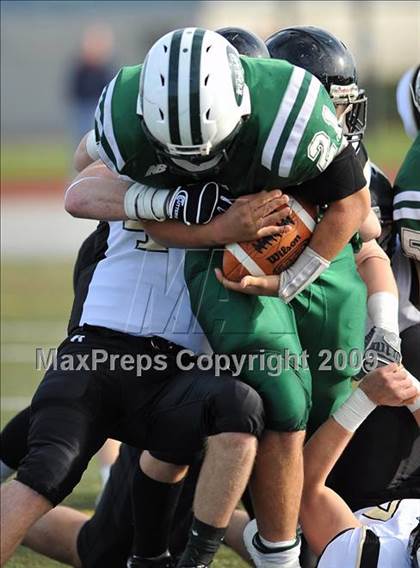 Thumbnail 1 in St. Anthony's vs. Holy Trinity (CHSFL Class AAA Final) photogallery.
