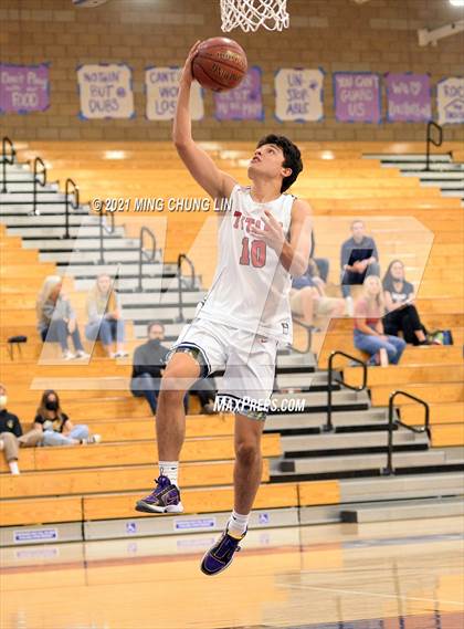 Thumbnail 2 in Calvary Chapel vs. Tesoro (Mariko Memorial Classic) photogallery.
