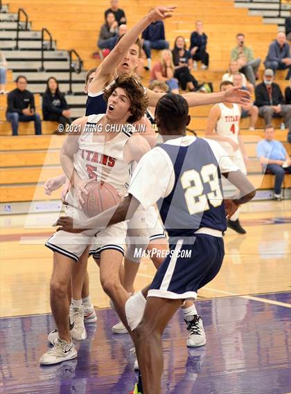 Thumbnail 1 in Calvary Chapel vs. Tesoro (Mariko Memorial Classic) photogallery.