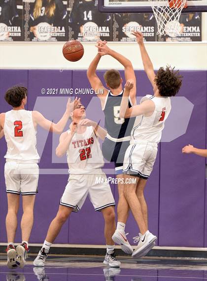 Thumbnail 1 in Calvary Chapel vs. Tesoro (Mariko Memorial Classic) photogallery.