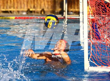 Thumbnail 3 in Taft vs Granada Hills Charter photogallery.