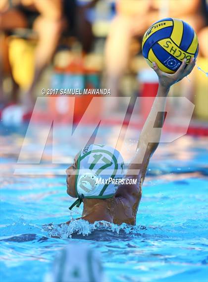 Thumbnail 3 in Taft vs Granada Hills Charter photogallery.