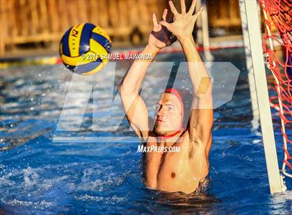 Thumbnail 2 in Taft vs Granada Hills Charter photogallery.