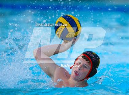 Thumbnail 3 in Taft vs Granada Hills Charter photogallery.