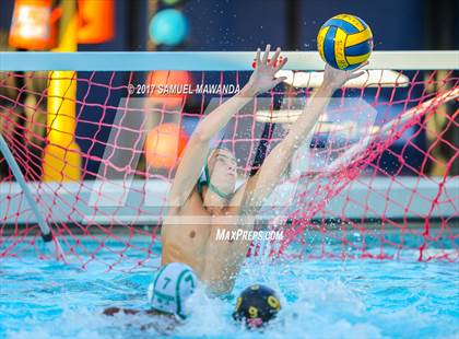 Thumbnail 1 in Taft vs Granada Hills Charter photogallery.