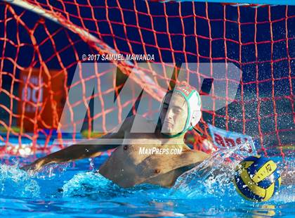 Thumbnail 2 in Taft vs Granada Hills Charter photogallery.