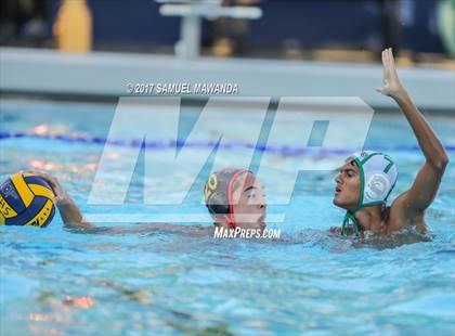 Thumbnail 2 in Taft vs Granada Hills Charter photogallery.
