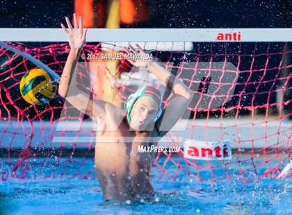 Thumbnail 1 in Taft vs Granada Hills Charter photogallery.
