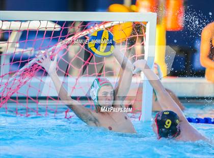 Thumbnail 3 in Taft vs Granada Hills Charter photogallery.