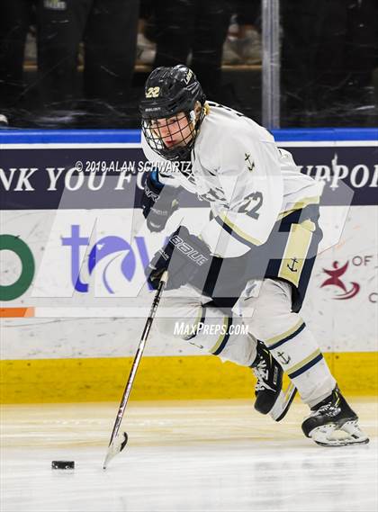 Thumbnail 3 in Queensbury vs. Skaneateles (NYSPHSAA Final) photogallery.