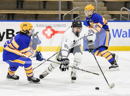 Thumbnail 2 in Queensbury vs. Skaneateles (NYSPHSAA Final) photogallery.