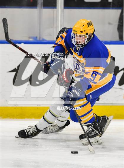 Thumbnail 3 in Queensbury vs. Skaneateles (NYSPHSAA Final) photogallery.