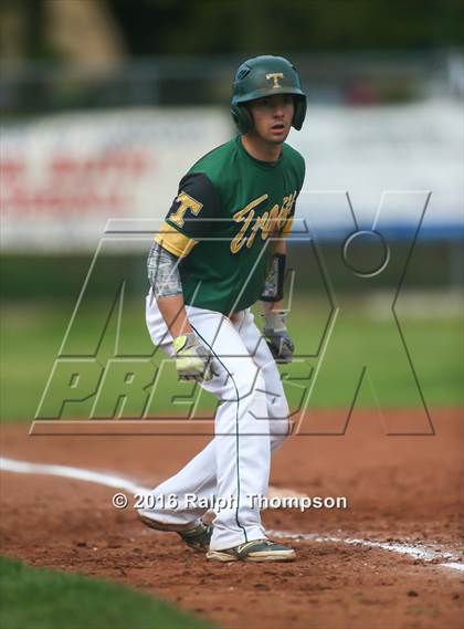 Thumbnail 2 in Tracy vs. Elk Grove (Boras Classic) photogallery.