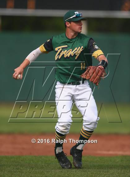 Thumbnail 3 in Tracy vs. Elk Grove (Boras Classic) photogallery.