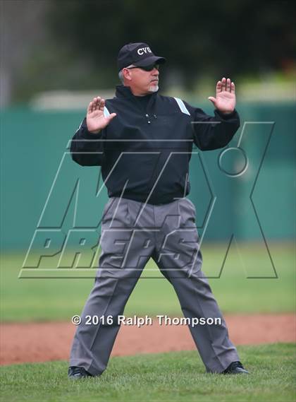 Thumbnail 3 in Tracy vs. Elk Grove (Boras Classic) photogallery.